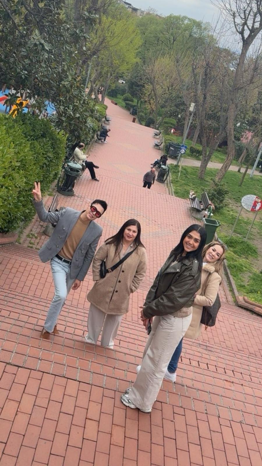 viaje-grupal-turquia-2025-yasmany-chicas-estambul